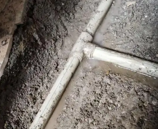 巴宜漏水维修电话